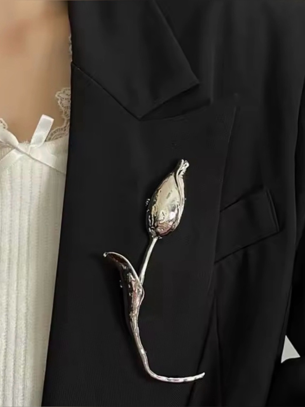 Large Charming Silver Tulip Flower
Brooche Pin